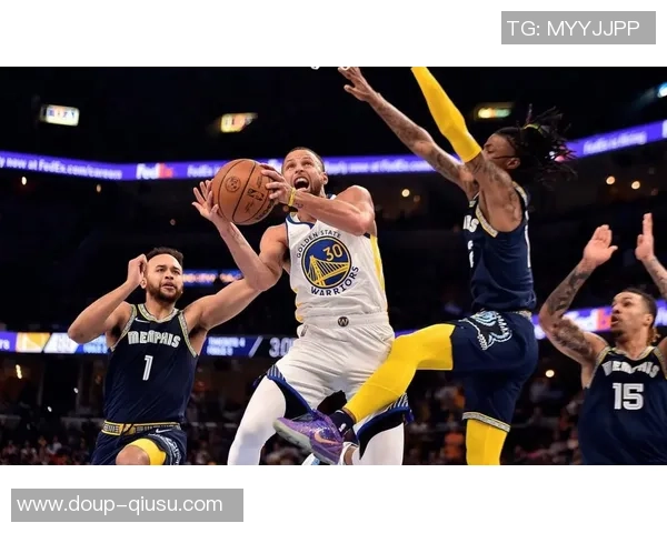 残阵勇士24分反转+32分大胜,系统才是他们的豪门见识